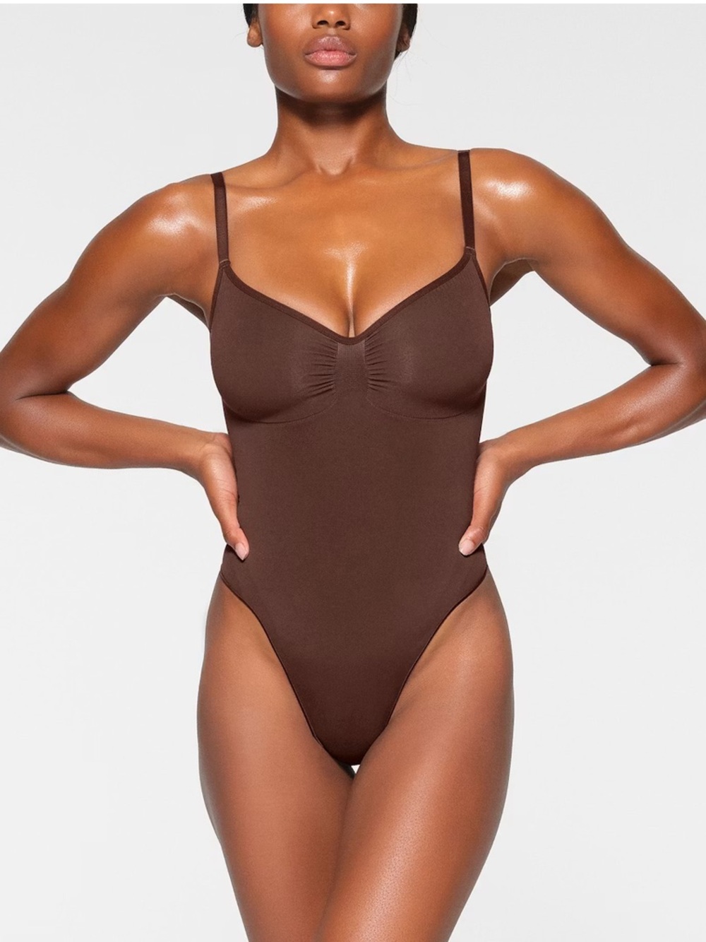 NWOT SKIMS Brown Seamless Thong Bodysuit new shapewear